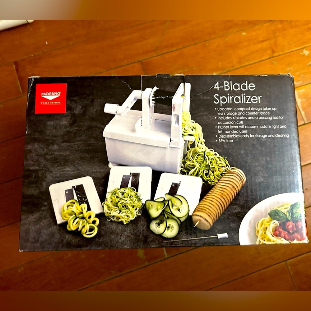 White Kitchen Spiralizer Tool